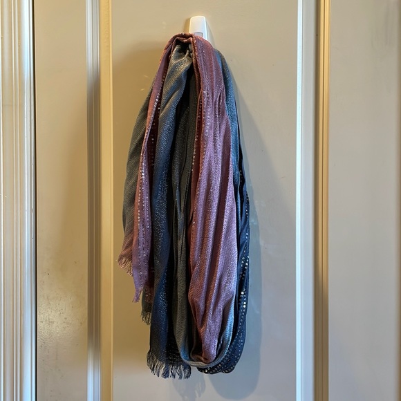 Accessories - New without tags scarf